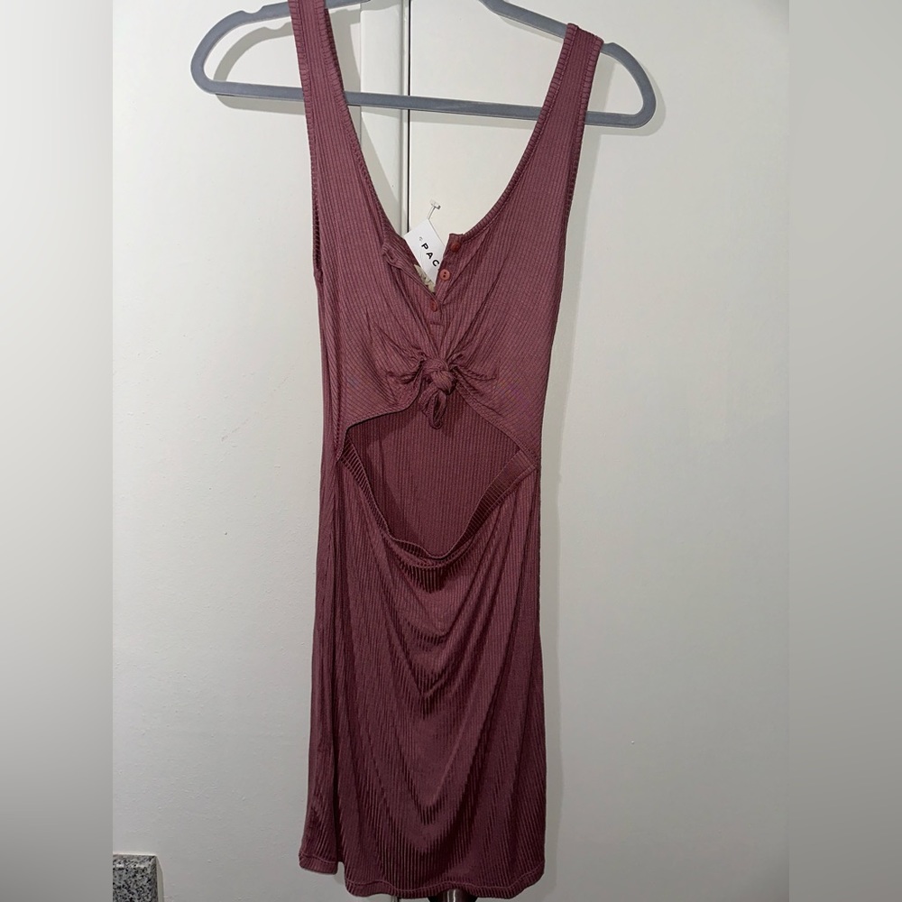 PacSun. NEVER WORN. Still has the tag